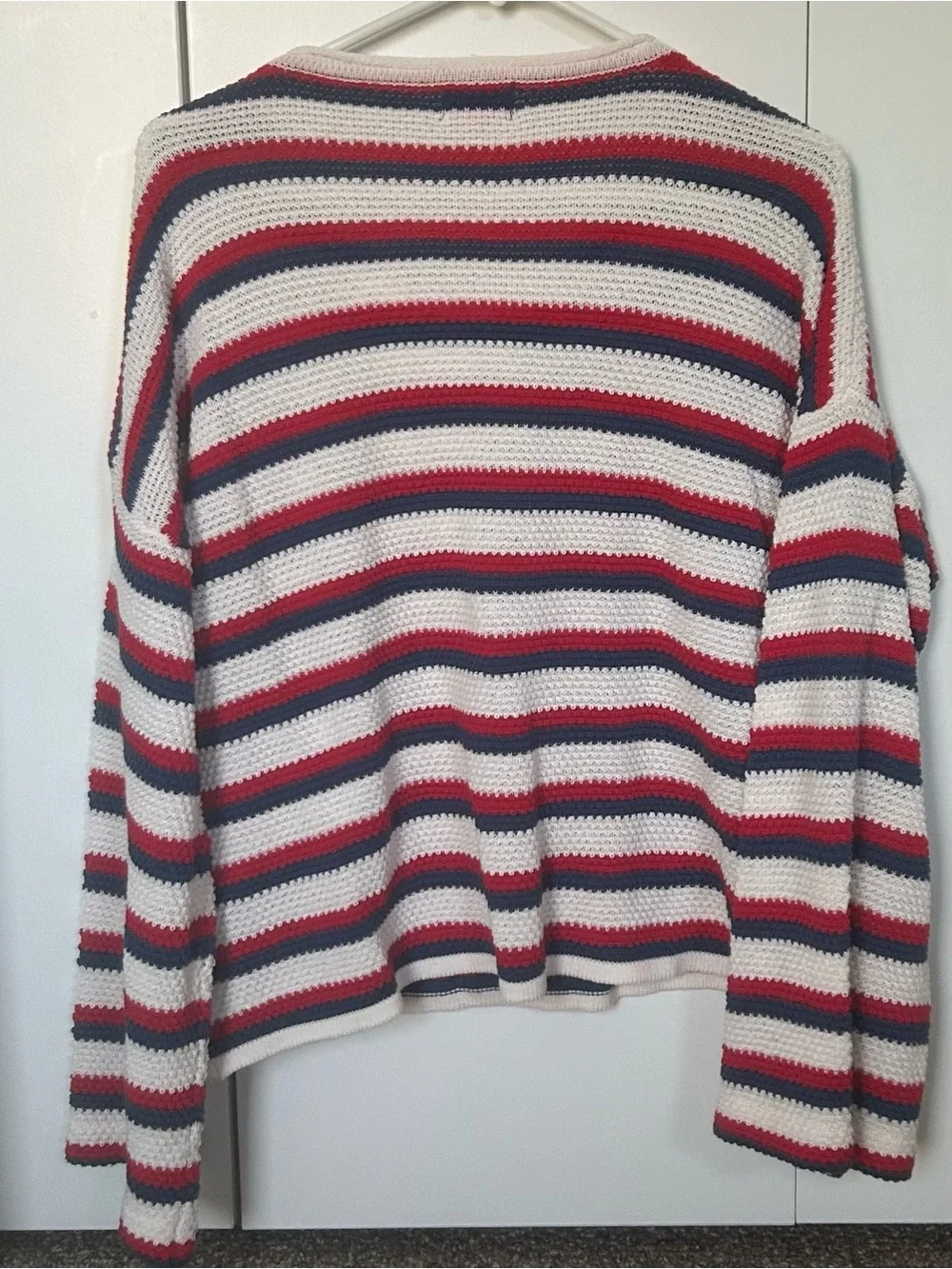 Pink Lily Cream, Red & Navy Striped Scoopneck Sweater M - Picture 2 of 3